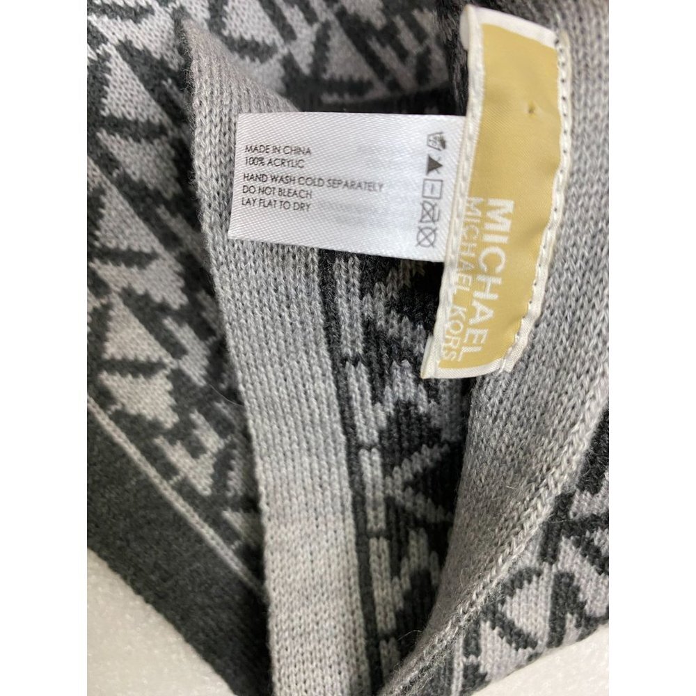 Michael Kors Scarf Logo Gray One Size Unisex Fall Winter - Picture 2 of 7